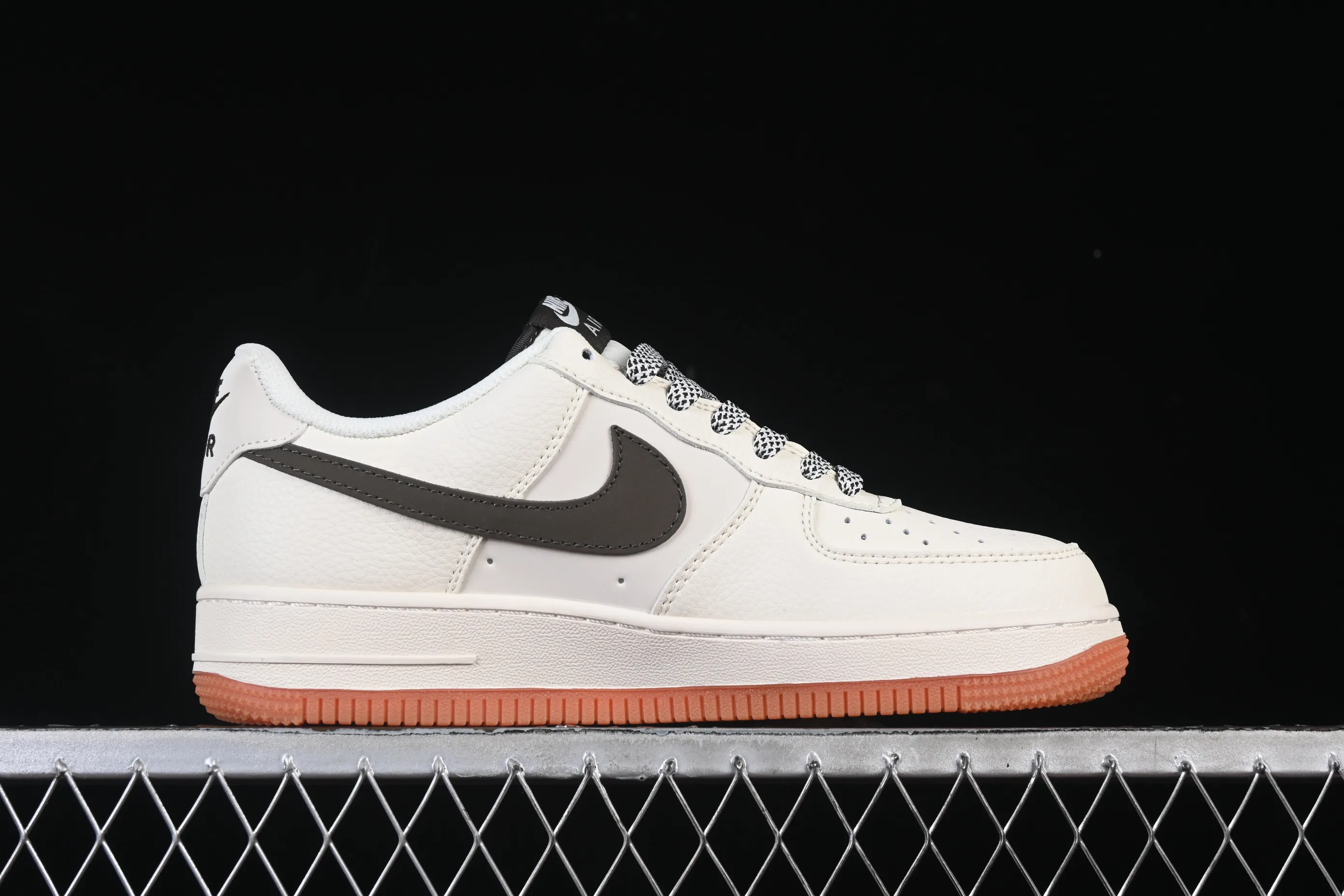 All categories Nk Air Force 1 Air Force series Nk Air Force 1 Low Air Force low-top Nike Air Force 1'07 Low joint love rice black raw rubber Air Force 1 low-top casual sneakers QW5836-027